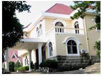 ������С�e��