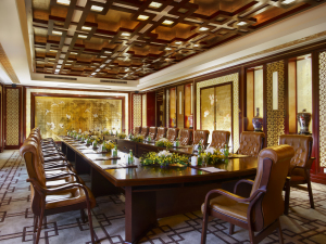 �׶�������