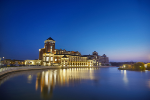 ��԰ɽׯ��¥��¥ҹ��