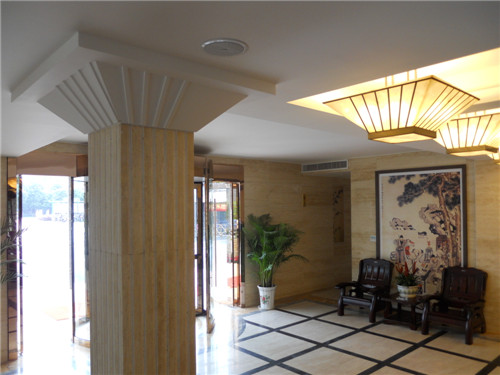 �ͷ�����